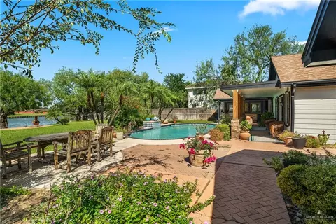 Exterior - 1911 Lion Lake Dr, Progreso Lakes, TX 78596 photo 5 of 7