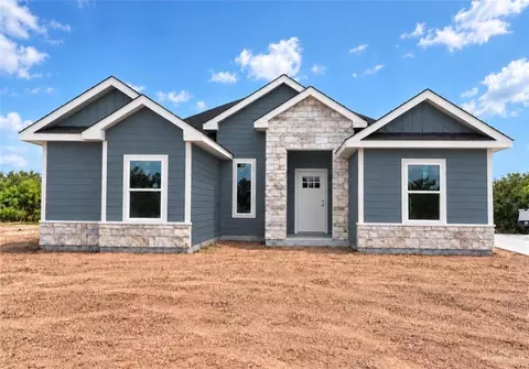 823 Falcon Dr, Rio Grande City, TX 78582