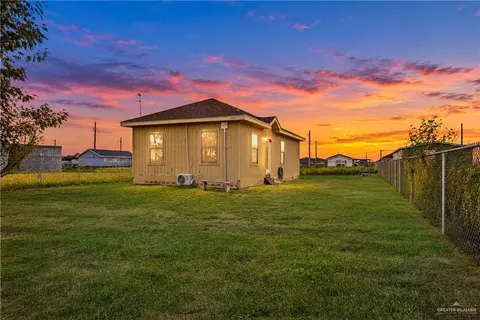 1433 Alma Cir, Alamo, TX 78516