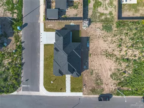 View/Area - 2805 E Sabinal Ave, Hidalgo, TX 78557 photo 2 of 8