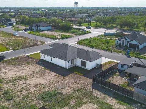 View/Area - 2805 E Sabinal Ave, Hidalgo, TX 78557 photo 4 of 8