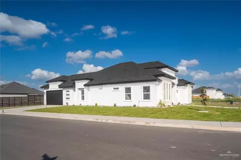 Exterior - 2805 E Sabinal Ave, Hidalgo, TX 78557 photo 2 of 3