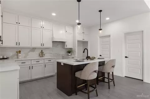 Kitchen - 445 Sandy Rd, Donna, TX 78537 photo 2 of 3