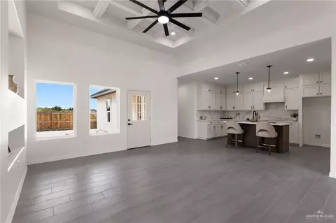 Living - 445 Sandy Rd, Donna, TX 78537 photo 1 of 2