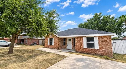 3810 Aggassi Dr, Weslaco, TX 78599