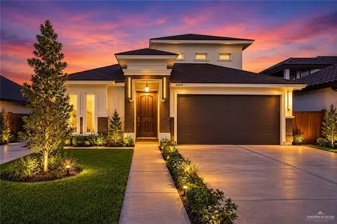 1320 Deluxe St, Alamo, TX 78516