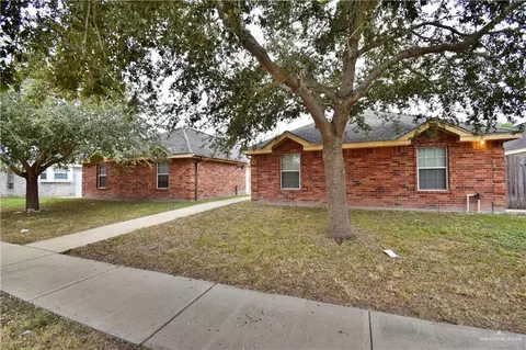 1607 W Portales Dr, Edinburg, TX 78541