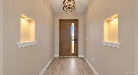 Entry Way - 2701 Risotta St, Weslaco, TX 78596 photo 1 of 2