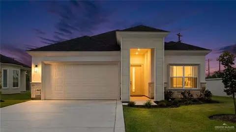 3217 La Cienega St, Edinburg, TX 78542