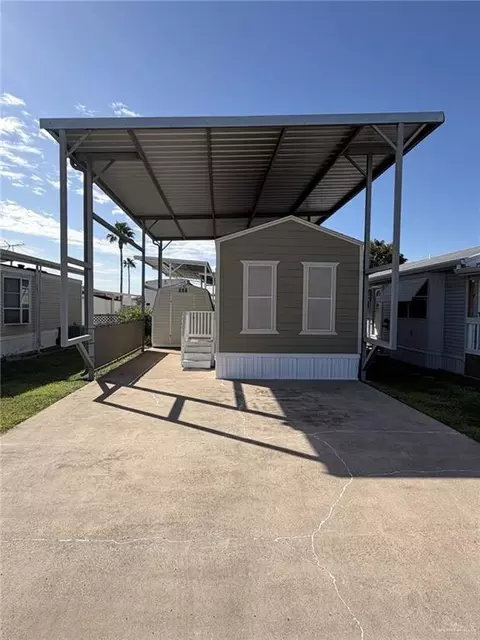 1424 E Carmel Dr, Mission, TX 78572
