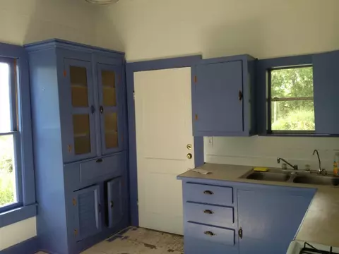 409 Third, Bayside, TX 78340 photo 4