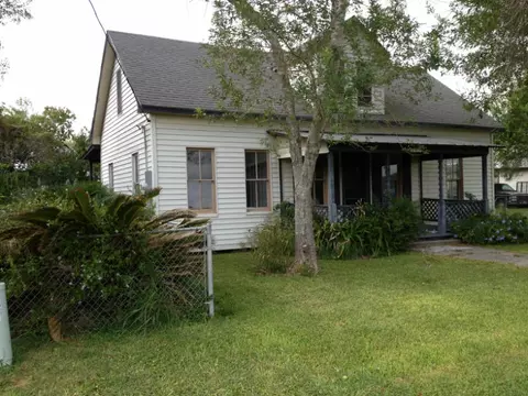 409 Third, Bayside, TX 78340 photo 2