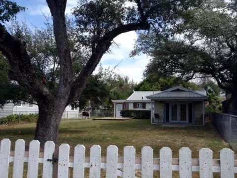 214 Third St, Fulton, TX 78358 photo 1