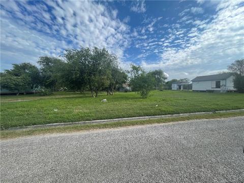 608 Mission, Gregory, TX 78359