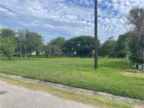 608 Mission, Gregory, TX 78359 photo 3