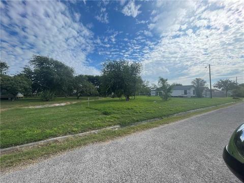 608 Mission, Gregory, TX 78359 photo 2