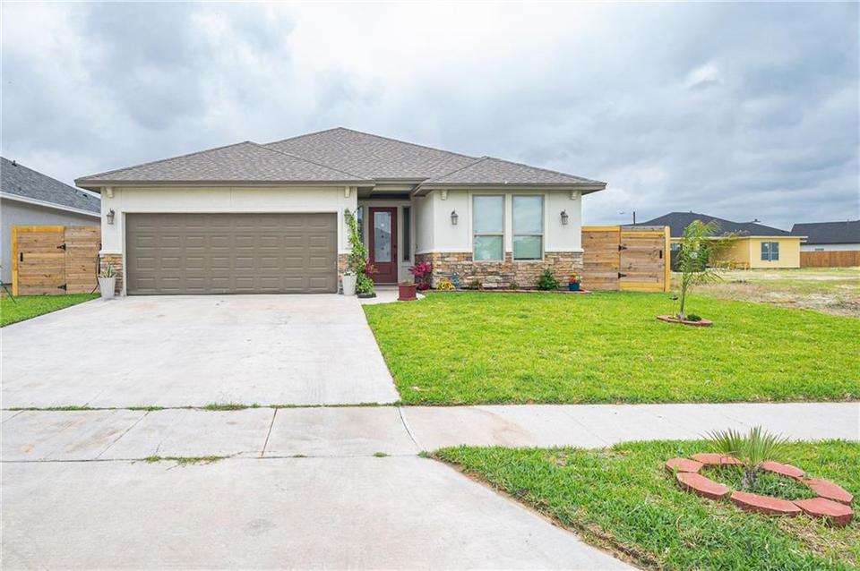 1613 Elm View Dr, Corpus Christi, TX 78418 40 Photos MLS 398888