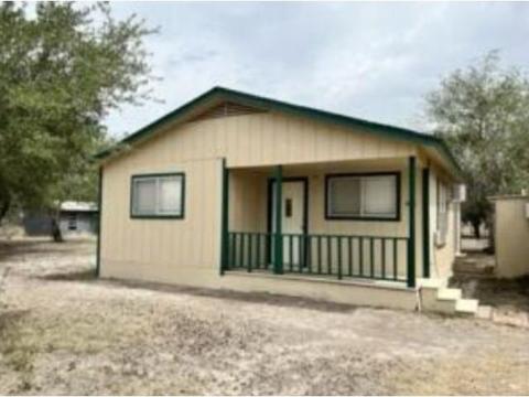 403 E Tips St, Three Rivers, TX 78071 photo 1