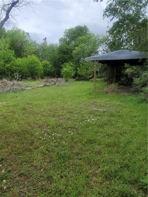 2822 Third Rd, Beeville, TX 78102 photo 9