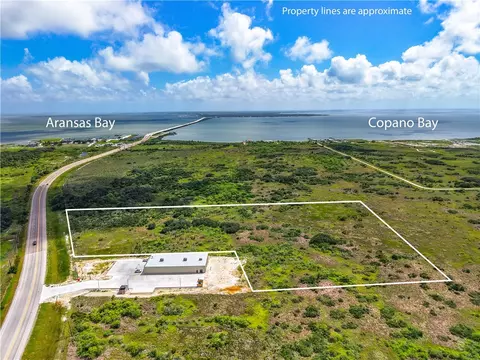 6151 Hwy 35 N, Rockport, TX 78382