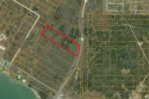 6051 Hwy 35 N, Rockport, TX 78382