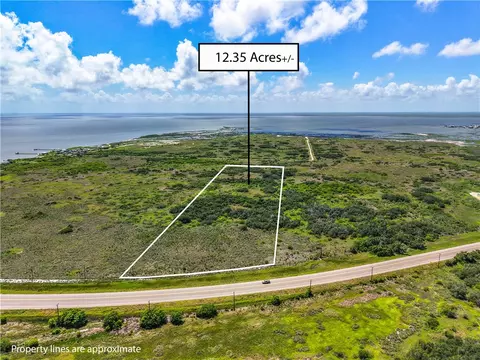 6051 Hwy 35 N, Rockport, TX 78382