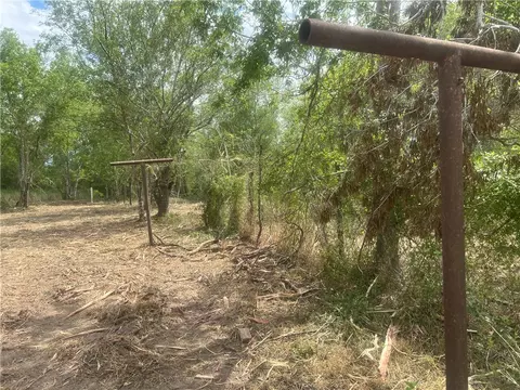 283 N N Shr, Mathis, TX 78368 photo 10