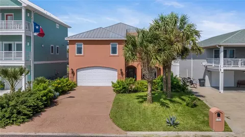 314 Bayview Dr, Aransas Pass, TX 78336