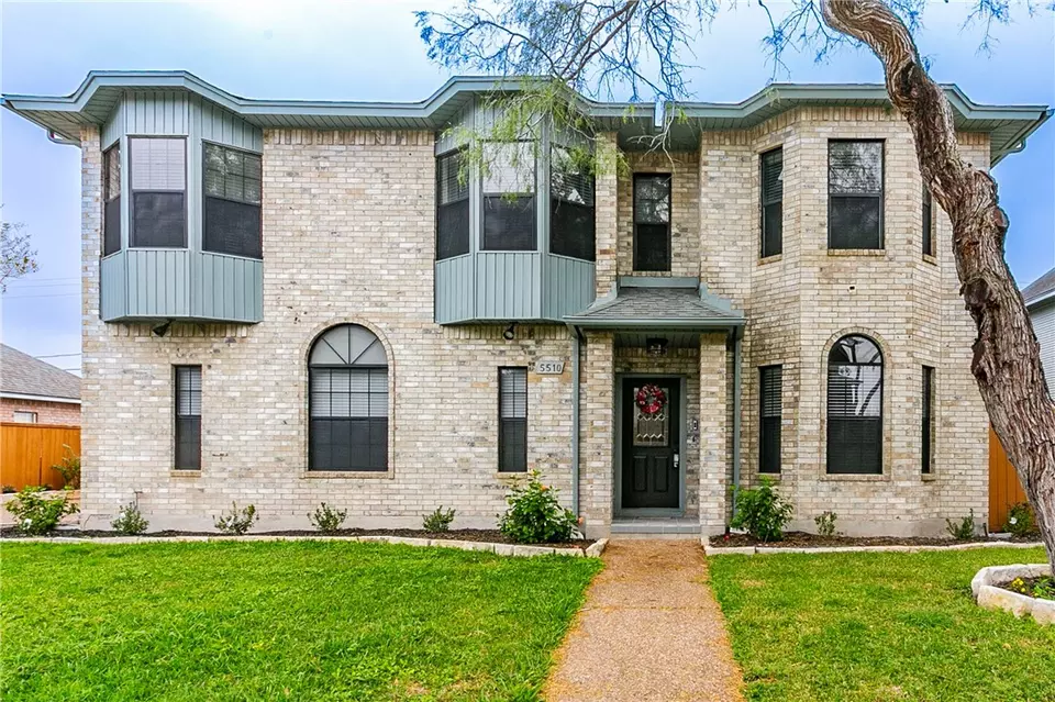 5510 Fox Run Dr, Corpus Christi, TX 78413 17 Photos Movoto