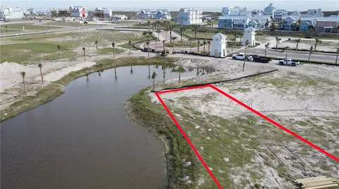 112 Lily Pond Ln, Port Aransas, TX 78373