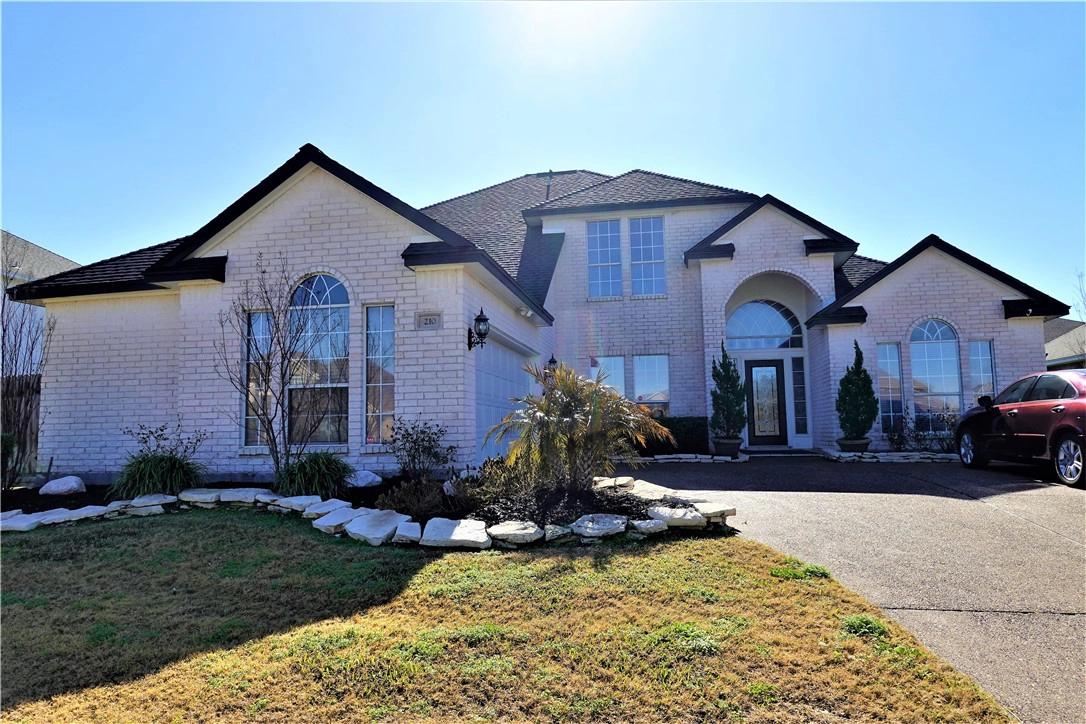 210 Country Clb Blvd  