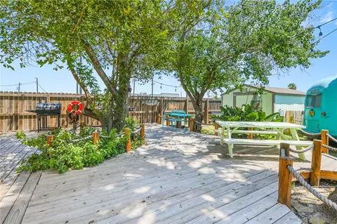 View/Area - 108 N 2nd St, Fulton, TX 78358 photo 2 of 2
