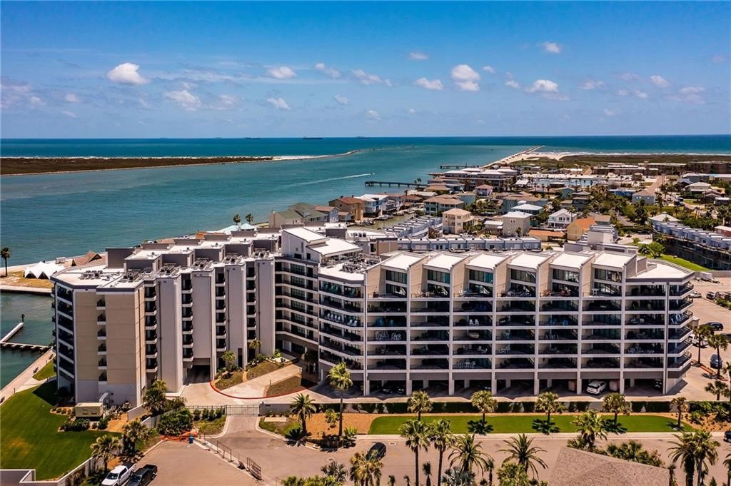 1000 N Station St Unit 114  