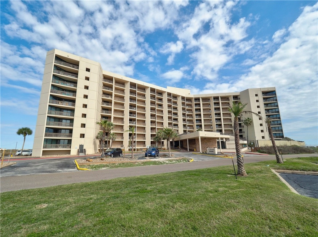 1000 Lantana Dr Unit 605  