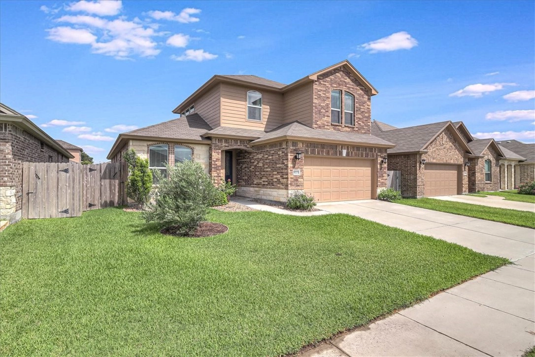 8113 Luz De Luna St  