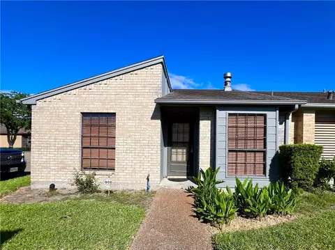1818 Rodd Field Rd #H1, Corpus Christi, TX 78412