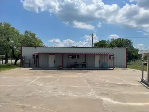 906 S State Highway 359, Mathis, TX 78368 photo 1