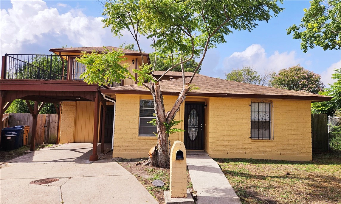 1129 Green Willow Dr  