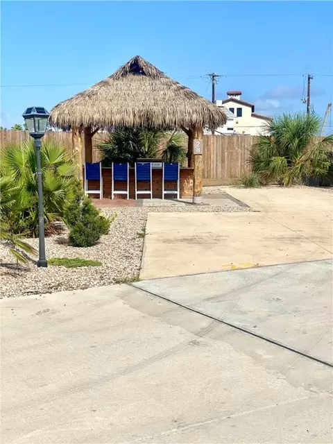 1100 Port St #28, Port Aransas, TX 78373