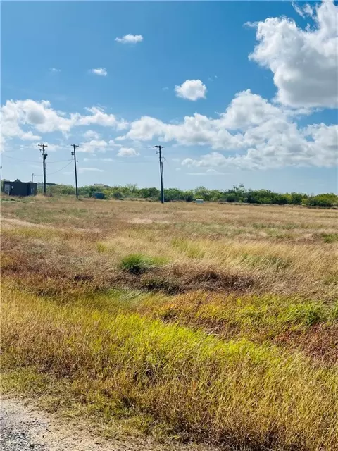 1309 Cape Velero Dr, Rockport, TX 78382