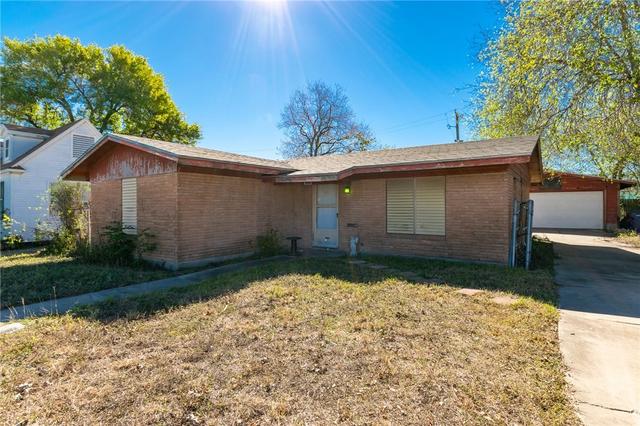 3709 S Saxet Dr, Corpus Christi, TX 78408 | 8 Photos - Movoto