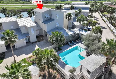 3700 Island Moorings Pkwy #16, Port Aransas, TX 78373