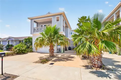 515 W Avenue C, Port Aransas, TX 78373