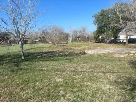 9561 County Road 509, Mathis, TX 78368 photo 22