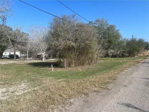 9561 County Road 509, Mathis, TX 78368 photo 5