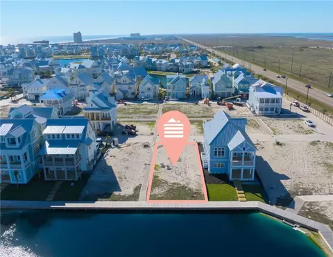 121 Dewdrop St, Port Aransas, TX 78373