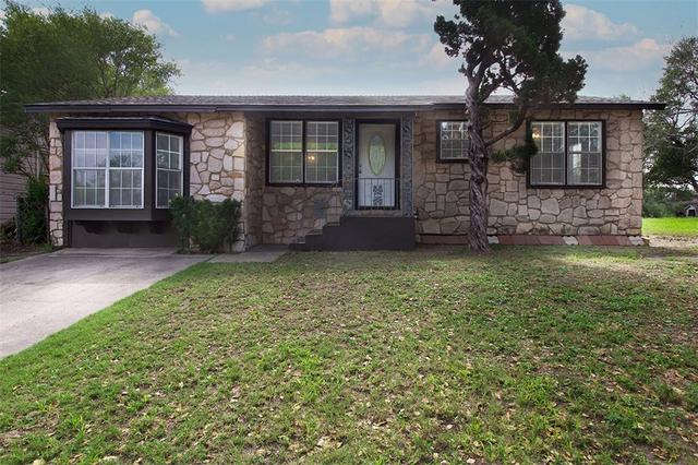1230 Dona Dr, Corpus Christi, TX 78407 | MLS# 457032 | 25 Photos - Movoto