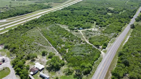 906 Fm 3024, Mathis, TX 78368 photo 7