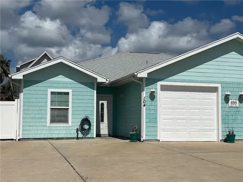 699 Morgan Cir #104, Port Aransas, TX 78373