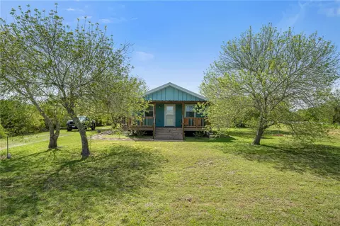 726 Third St, Bayside, TX 78340 photo 1